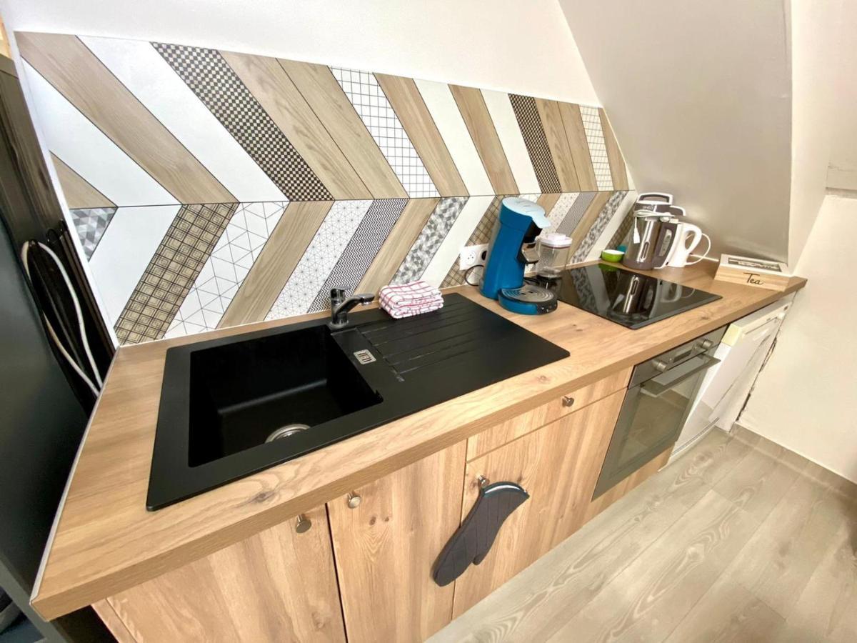 Appartement Vue Sur Les Etoiles Charleville-Mézières Екстериор снимка