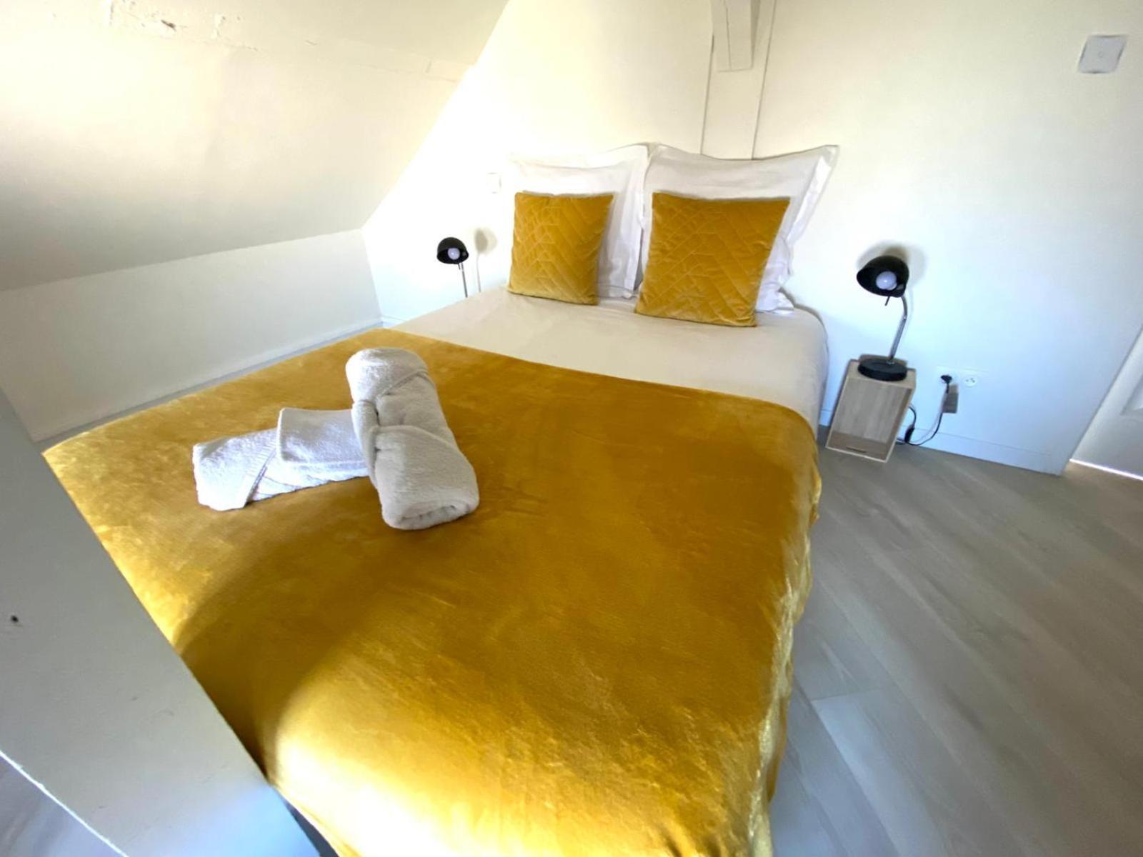 Appartement Vue Sur Les Etoiles Charleville-Mézières Екстериор снимка